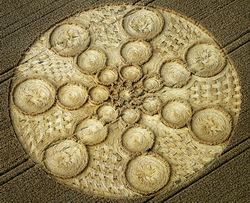 Example of weaving - "The basket" - Bishop Canning - August 1999